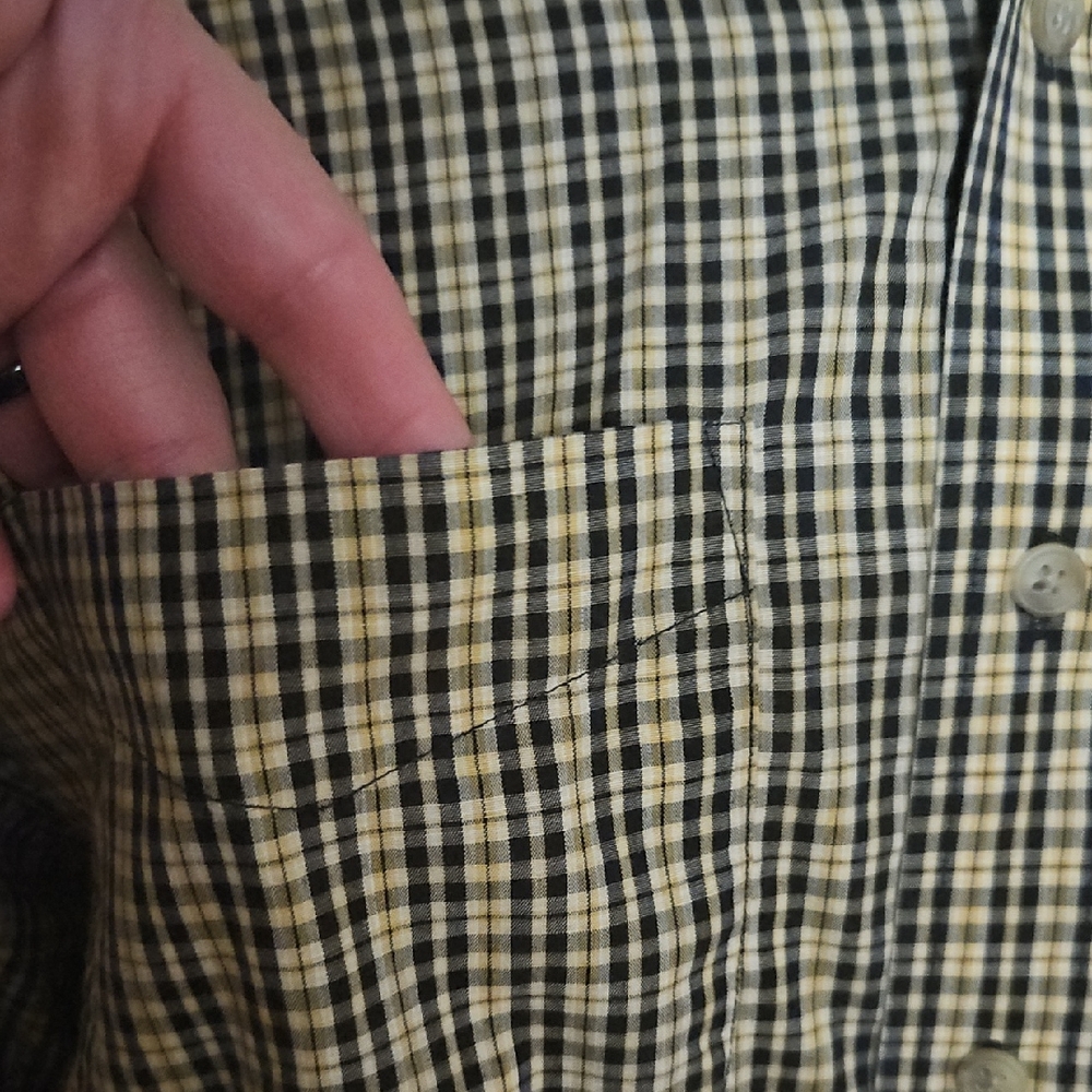 3/$35 Van Heusen Men's Plaid Shirt - Black and Cream - Picture 8 of 11